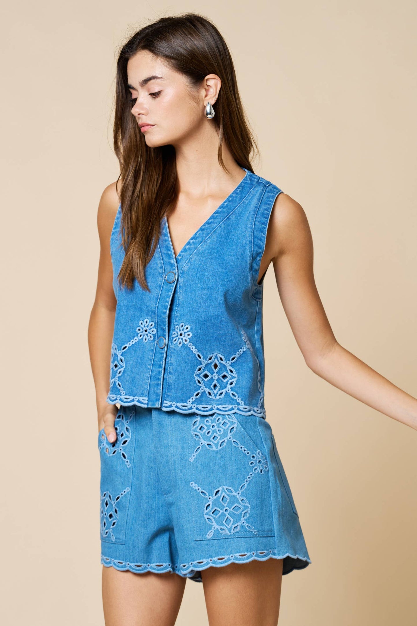 Scalloped Denim Sleeveless Top